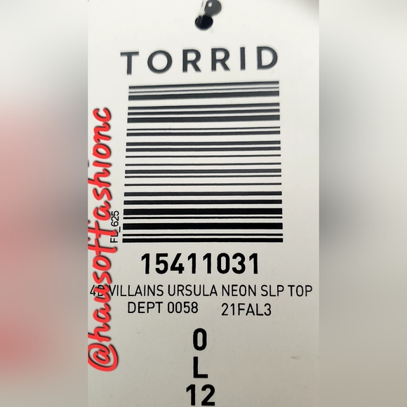 TORRID Ursula Neon Disney Villains Sleep Top! - Picture 7 of 10